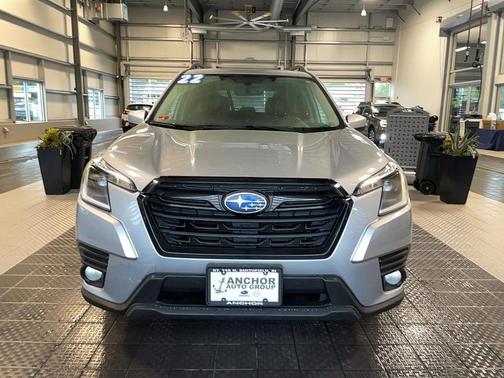 2022 Subaru Forester Premium