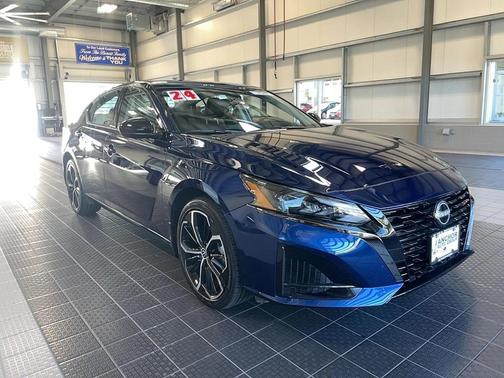 2024 Nissan Altima SR Intelligent AWD