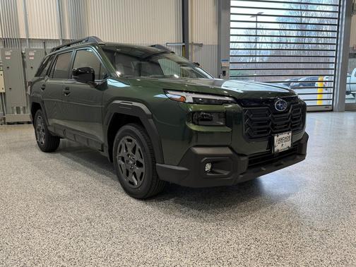 Deep Emerald Green Pearl 2026 Subaru Outback Premium