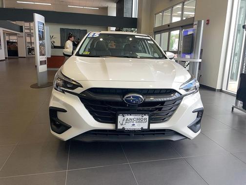 Crystal White Pearl 2025 Subaru Legacy Limited