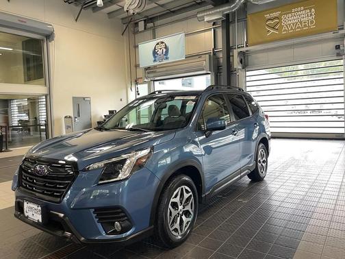 2022 Subaru Forester Premium