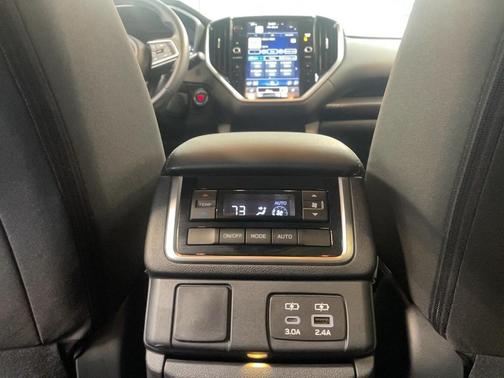2024 Subaru Ascent Premium 7-Passenger