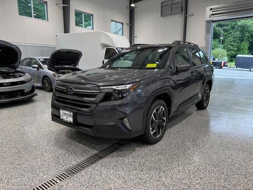 Magnetite Gray 2026 Subaru Forester Hybrid Premium