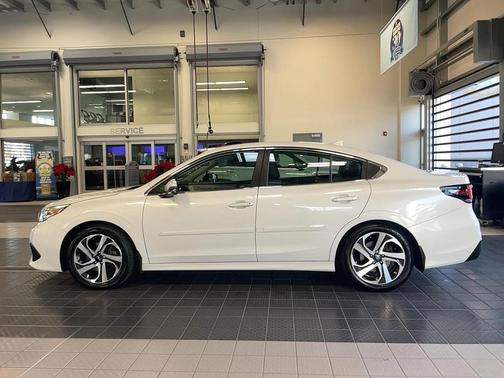 2022 Subaru Legacy Limited