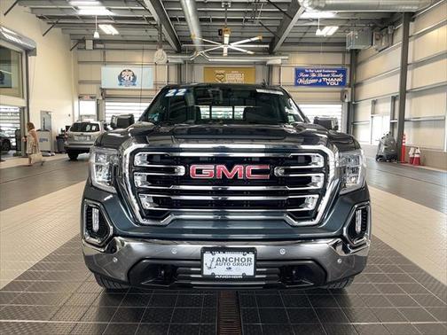 2022 GMC Sierra 1500 SLT