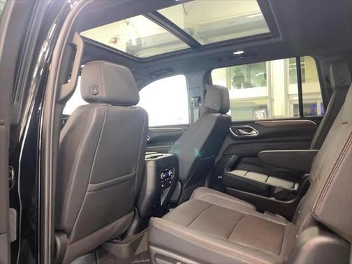 2024 Chevrolet Suburban 4WD High Country