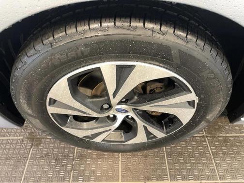 2023 Subaru Legacy Premium