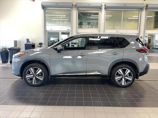 2022 Nissan Rogue SL