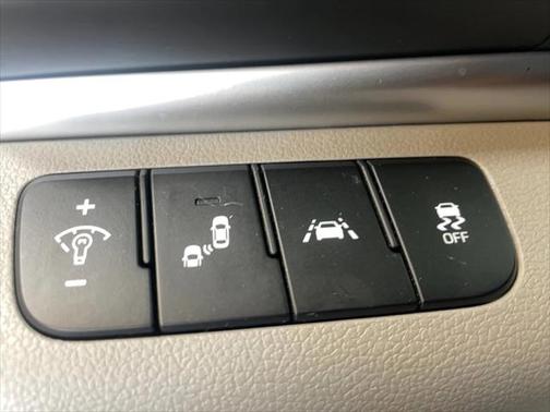 2019 Hyundai ELANTRA Value Edition