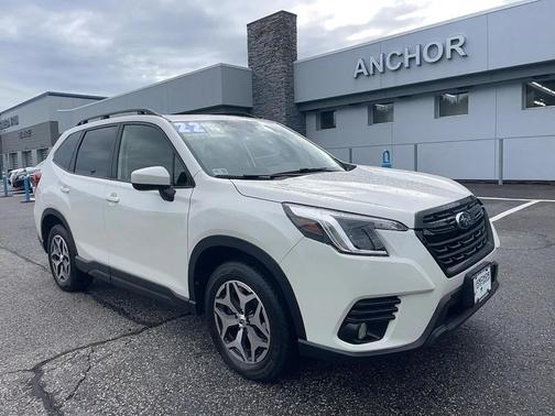 2022 Subaru Forester Premium