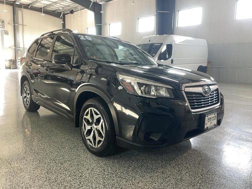 Crystal Black Silica 2020 Subaru Forester Premium