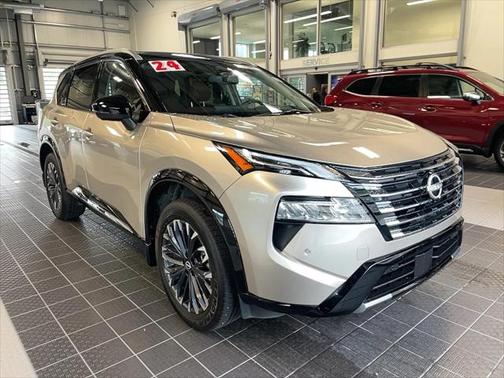 2024 Nissan Rogue Platinum