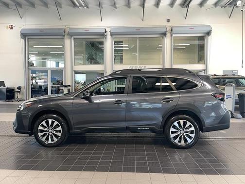 Magnetite Gray Metallic 2025 Subaru Outback Limited