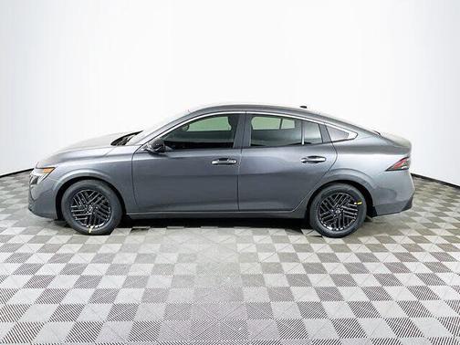 Gun 2026 Nissan Sentra SV