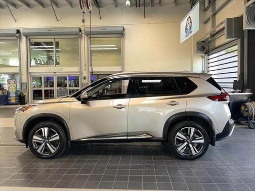 2022 Nissan Rogue Platinum