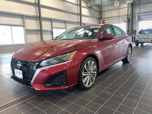 2024 Nissan Altima 2.5 SL