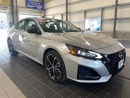 2024 Nissan Altima SR Intelligent AWD
