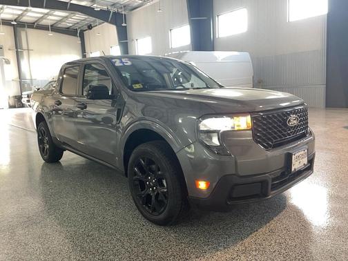 Carbonized Gray Metallic 2025 Ford Maverick XLT