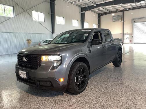 Carbonized Gray Metallic 2025 Ford Maverick XLT