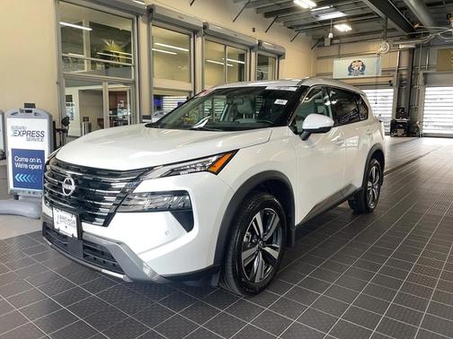 2024 Nissan Rogue SL