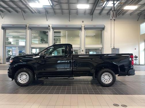 2025 Chevrolet Silverado 1500 WT