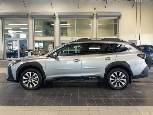 2024 Subaru Outback Touring XT