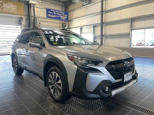 2024 Subaru Outback Touring XT