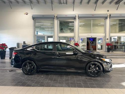 2022 Nissan Sentra SR