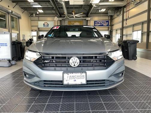 2019 Volkswagen Jetta 1.4T R-Line