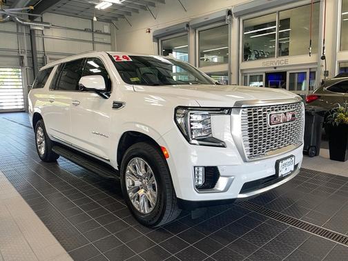 Summit White 2024 GMC Yukon XL Denali