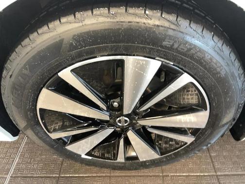 2020 Nissan Altima 2.5 SV