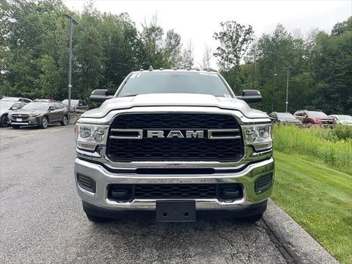 2021 RAM 2500 Tradesman Crew Cab 4x4 8' Box