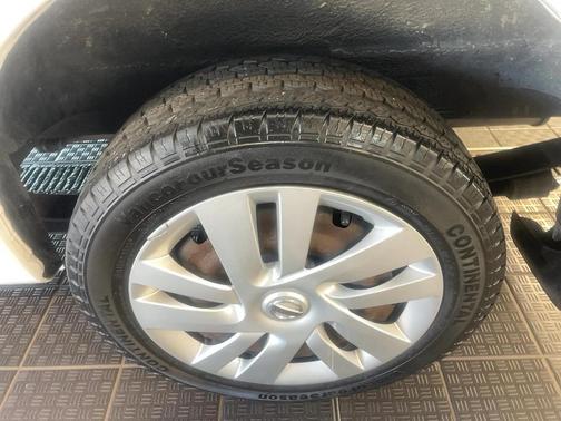 2020 Nissan NV200 SV