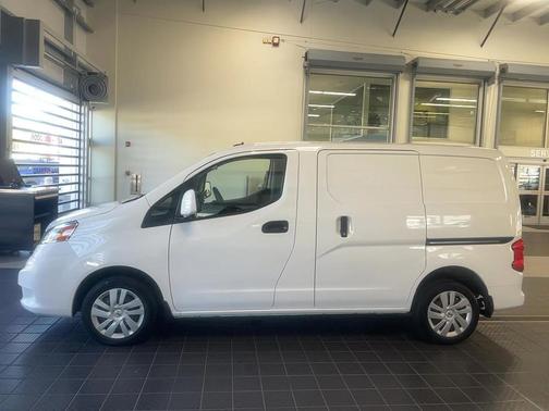 2020 Nissan NV200 SV