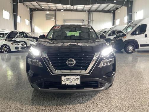 Super Black 2023 Nissan Rogue SL
