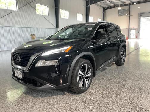 Super Black 2023 Nissan Rogue SL