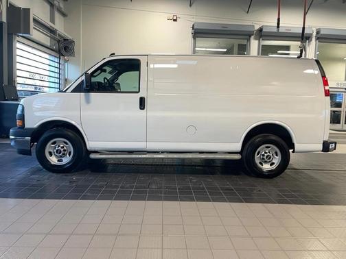 2024 GMC Savana 2500 Work Van
