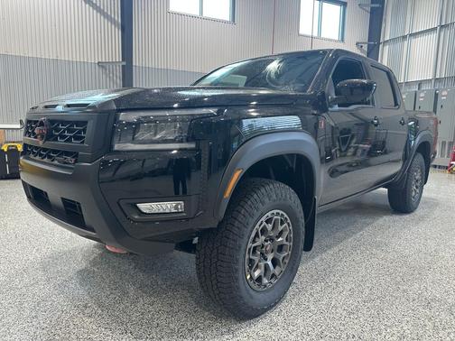 Super Black 2026 Nissan Frontier PRO-4X