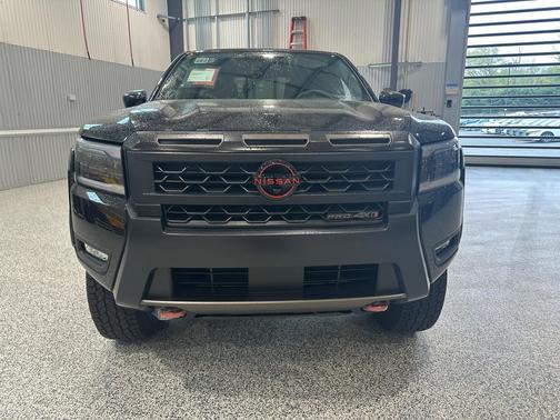 Super Black 2026 Nissan Frontier PRO-4X
