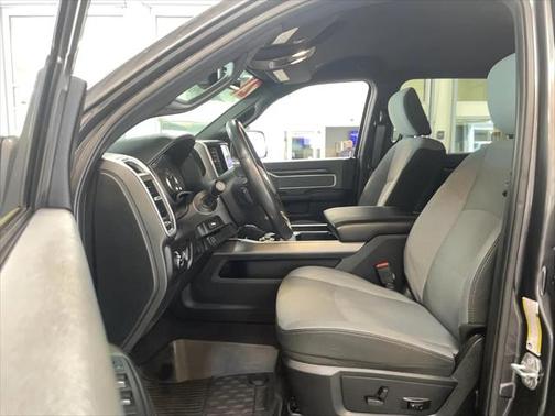 2021 RAM 2500 Big Horn Crew Cab 4x4 6'4' Box