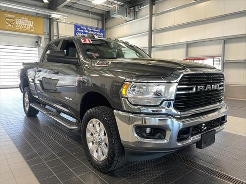 2021 RAM 2500 Big Horn Crew Cab 4x4 6'4' Box