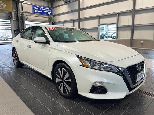 2020 Nissan Altima 2.5 SV