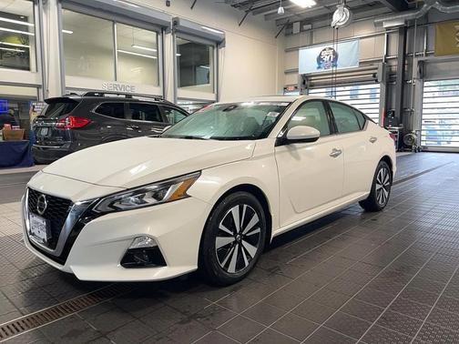 2020 Nissan Altima 2.5 SV