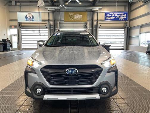 2024 Subaru Outback Touring