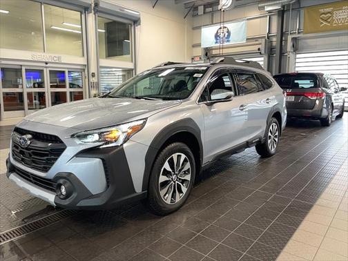 2024 Subaru Outback Touring