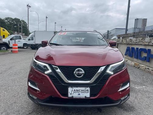 2022 Nissan Rogue Sport SL