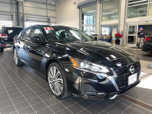 2025 Nissan Altima 2.5 SL