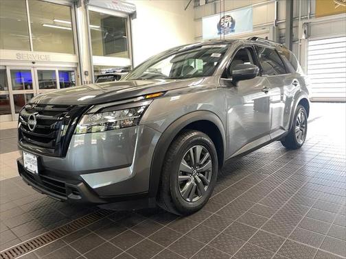 2022 Nissan Pathfinder SV 4WD