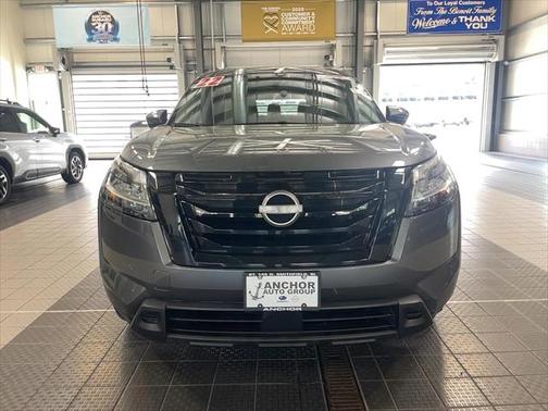 2022 Nissan Pathfinder SV 4WD