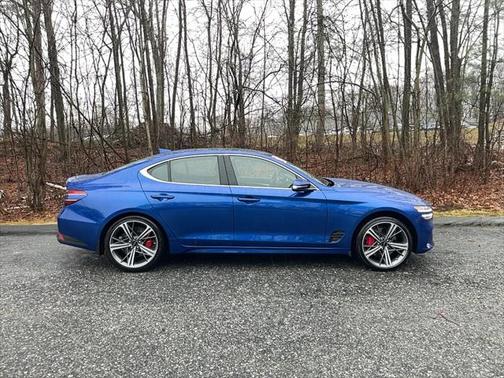 2025 Genesis G70 2.5T AWD